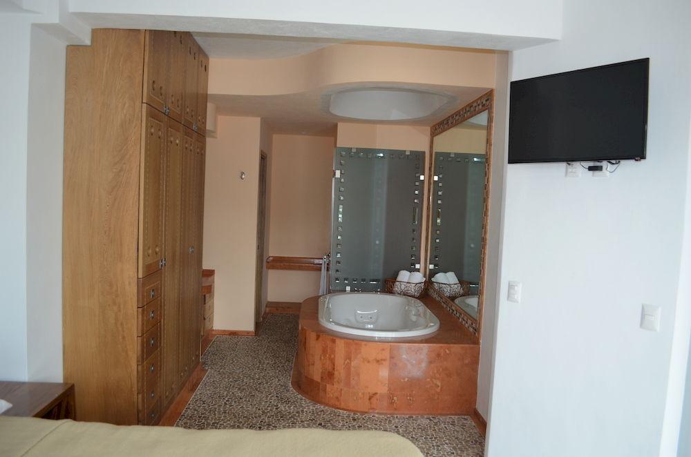 Hotel Andales On The Bay Suites Puerto Vallarta Zewnętrze zdjęcie