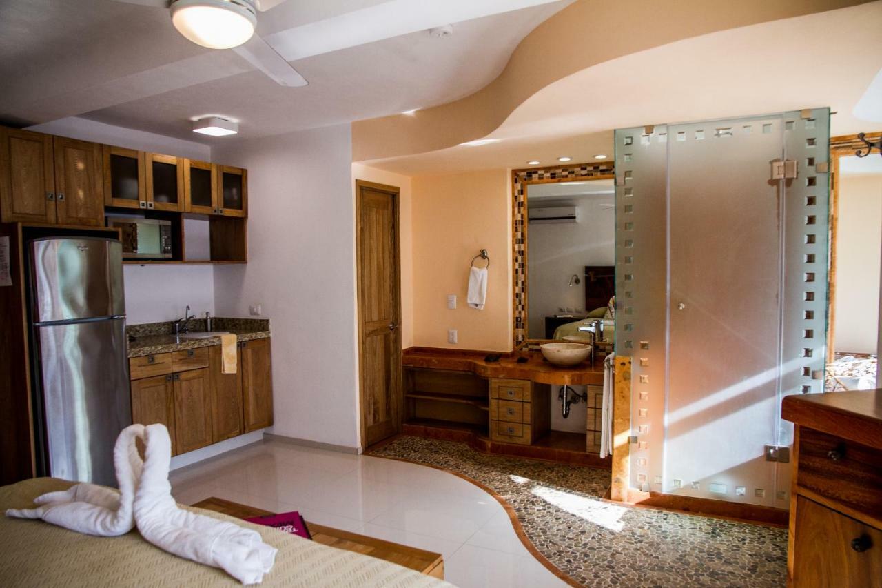 Hotel Andales On The Bay Suites Puerto Vallarta Zewnętrze zdjęcie