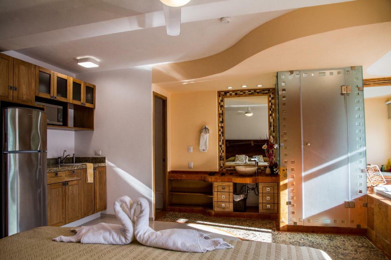 Hotel Andales On The Bay Suites Puerto Vallarta Zewnętrze zdjęcie